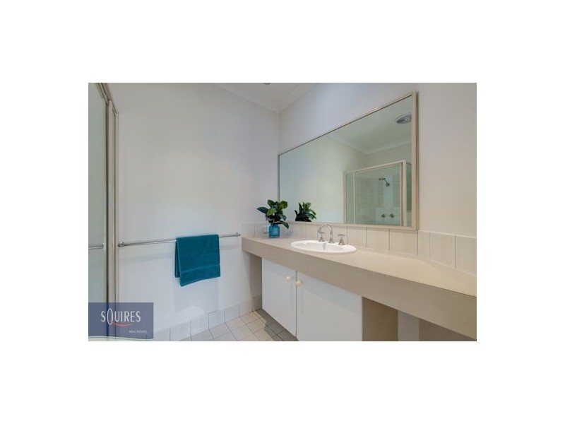 13 Spinnaker Crest, Ballajura WA 6066