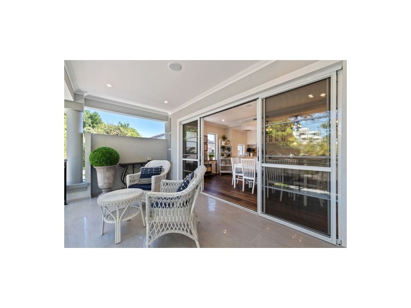 13B The Avenue, Crawley WA 6009