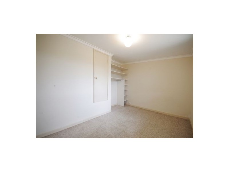 2/6 Seaton Place, Girrawheen WA 6064