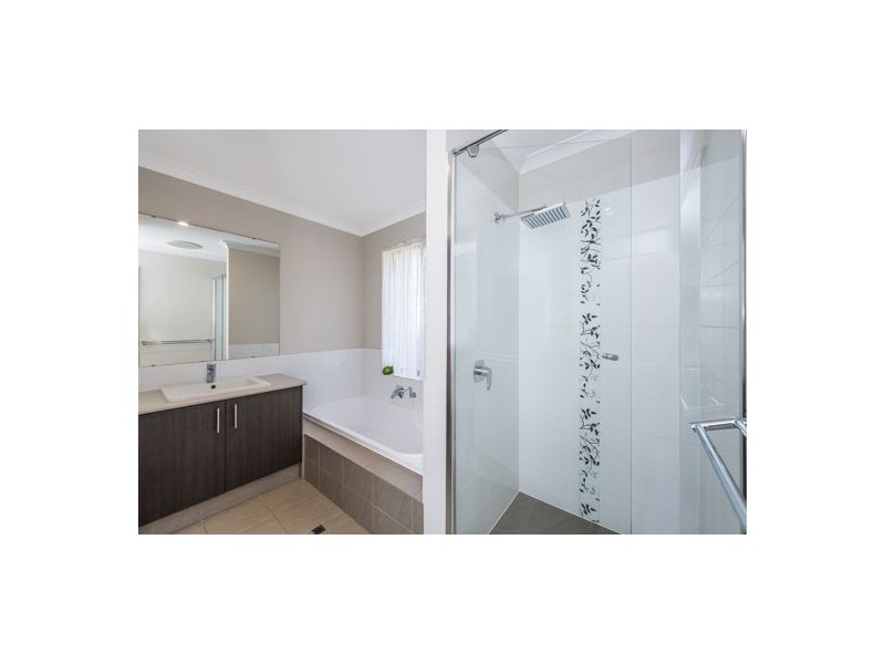 17a Hirono Approach, Meadow Springs WA 6210