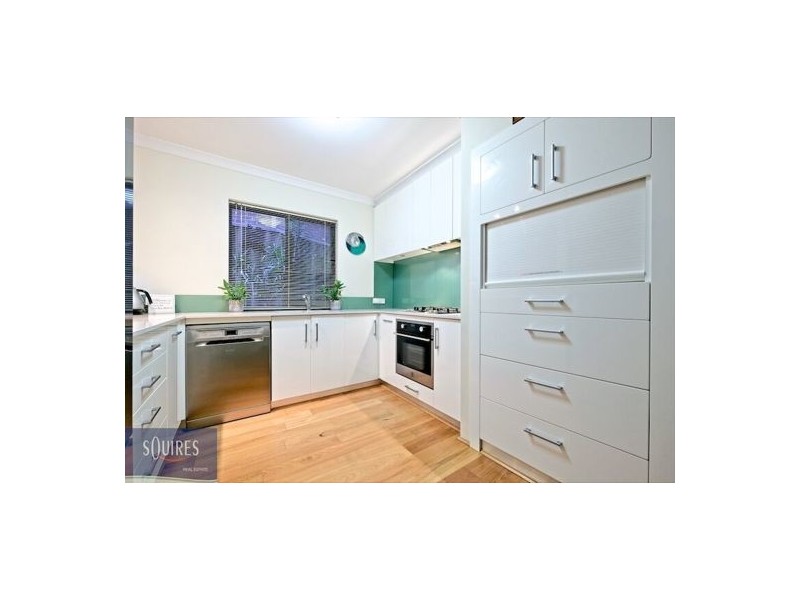 2/24 Bromley Street, Embleton WA 6062