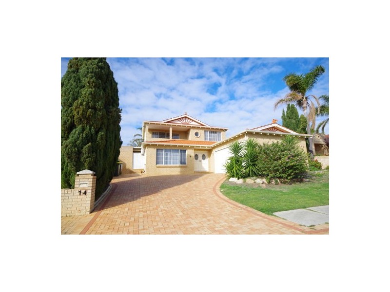 14 Chadlington Drive, Padbury WA 6025