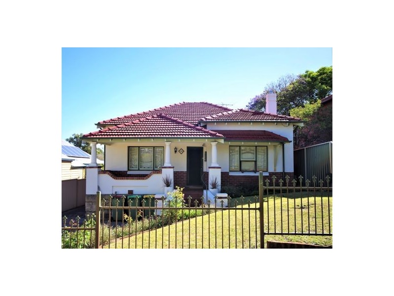 105 Crawford Road, Maylands WA 6051