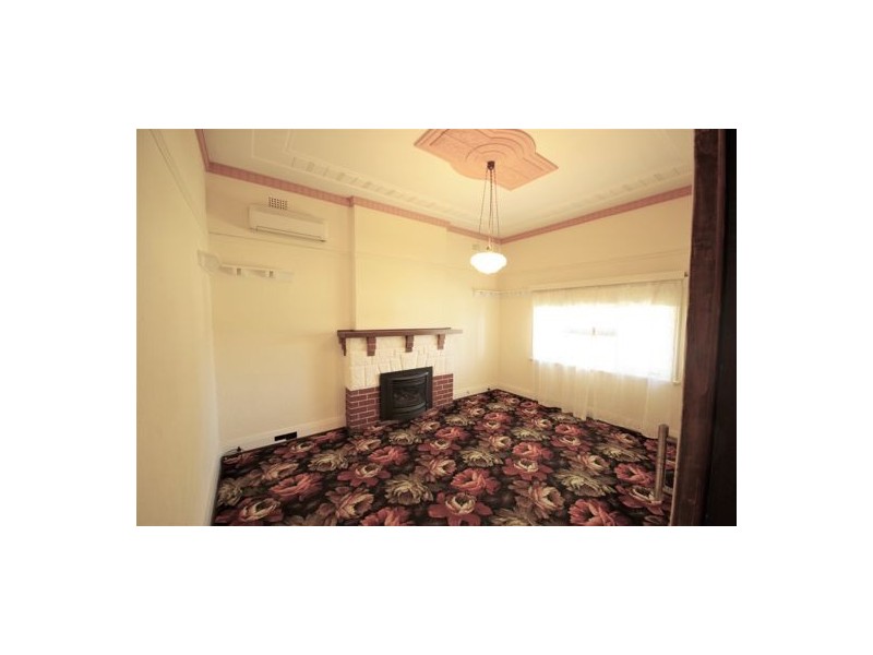 105 Crawford Road, Maylands WA 6051