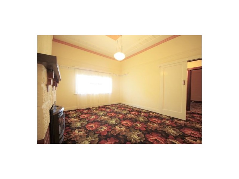 105 Crawford Road, Maylands WA 6051