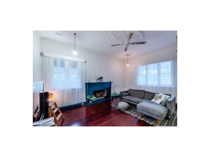 139 Peninsula Road, Maylands WA 6051