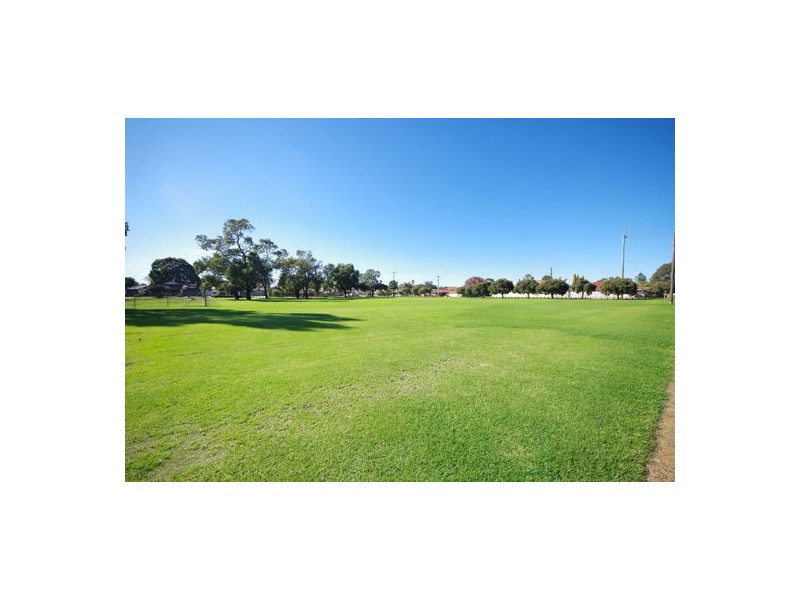 7 Yomba Street, Kewdale WA 6105