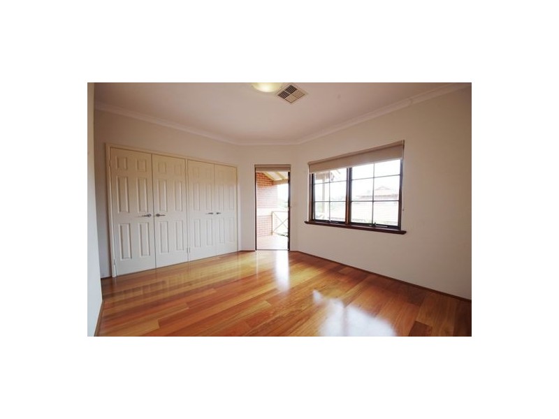 4/42 Caledonian Ave, Maylands WA 6051