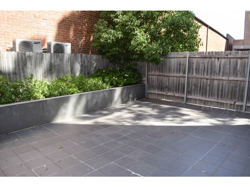 8/13-15 Howard Avenue, Northmead NSW 2152