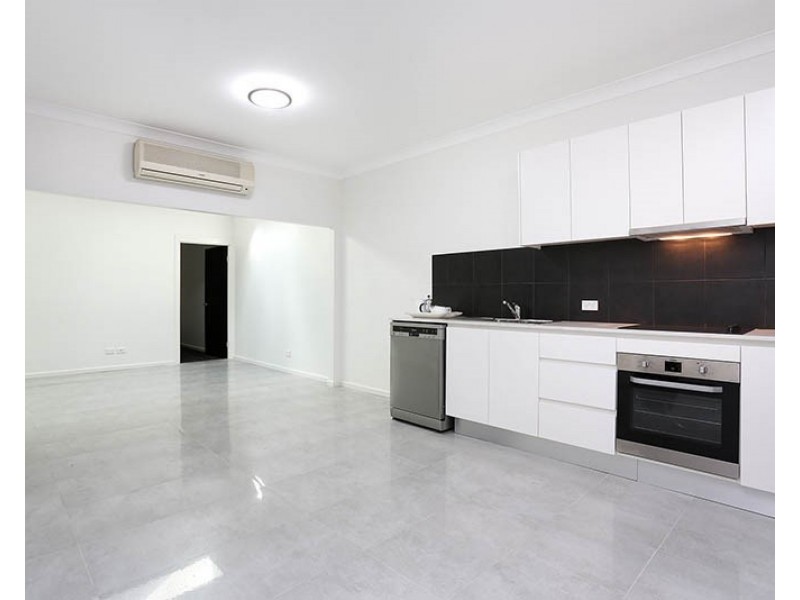 18A Kleins Road, Northmead NSW 2152