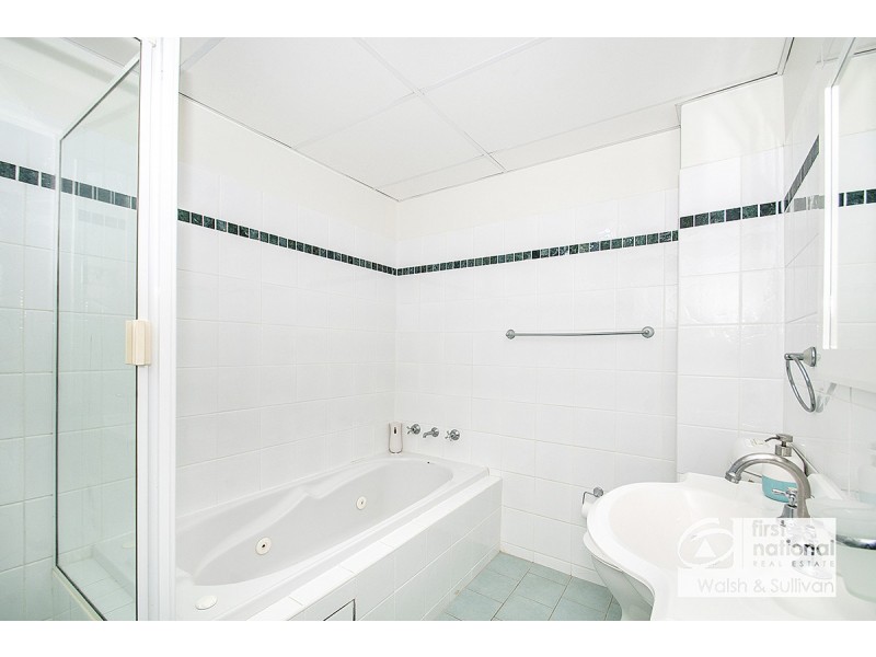 18/1A James Street, Baulkham Hills NSW 2153