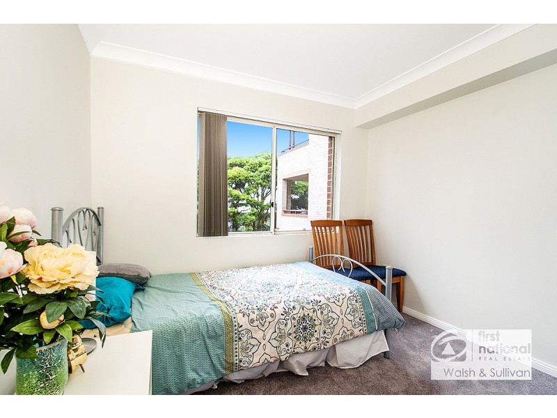 18/1A James Street, Baulkham Hills NSW 2153