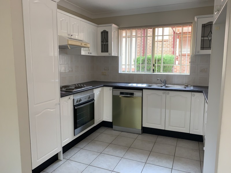 2/6 Parsonage Road, Castle Hill NSW 2154