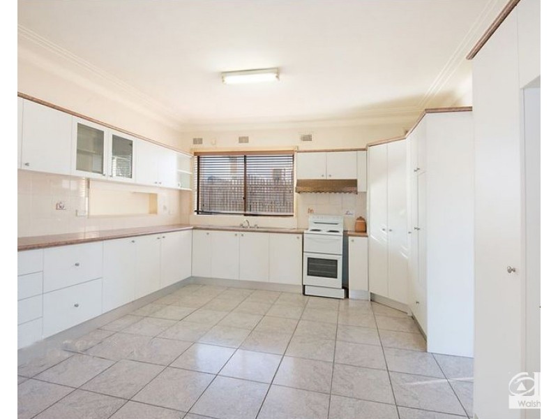 143 Windsor Road, Northmead NSW 2152