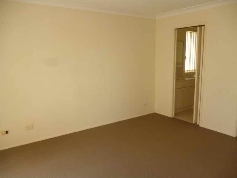 1 Mazari Grove, Stanhope Gardens NSW 2768