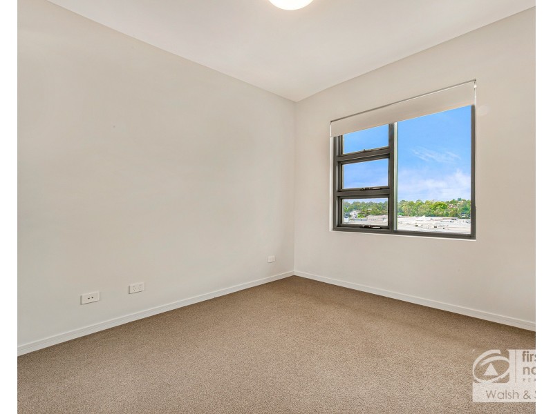 318/180-192 Caroline Chisholm Drive, Winston Hills NSW 2153