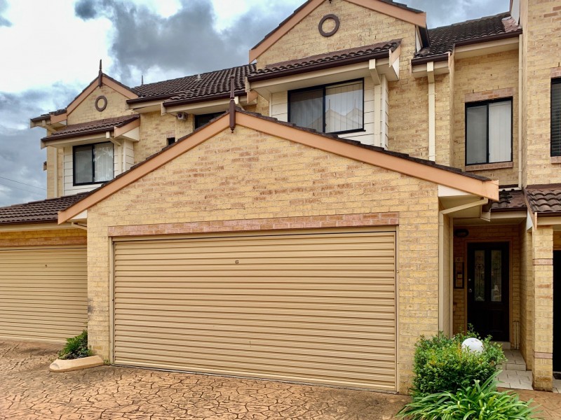 6/4-8 Russell Street, Baulkham Hills NSW 2153