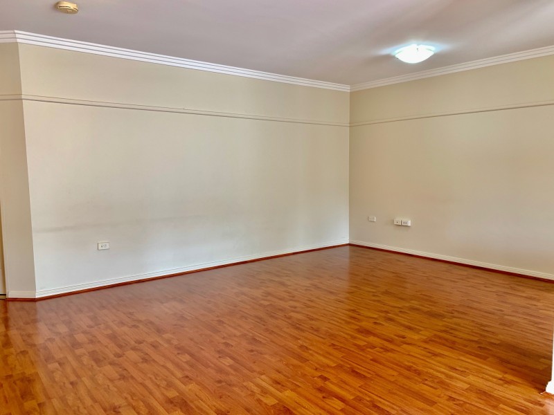 6/4-8 Russell Street, Baulkham Hills NSW 2153