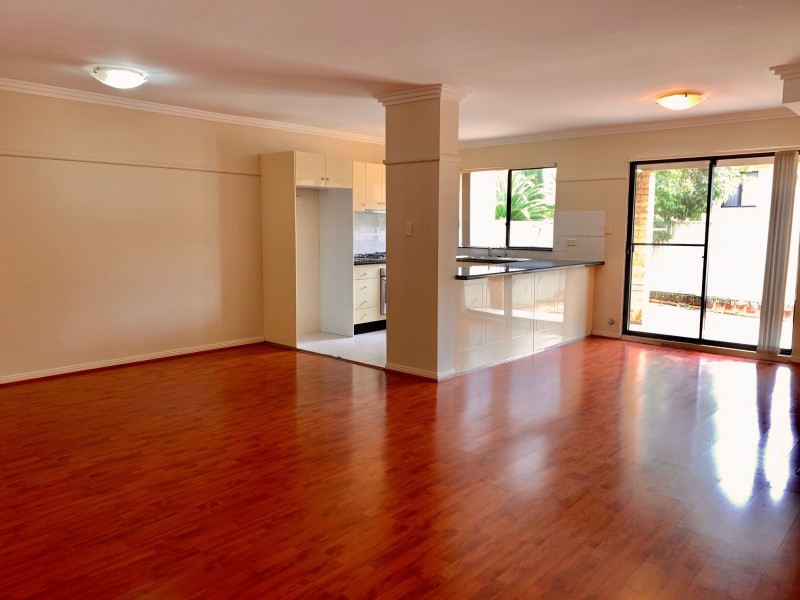 6/4-8 Russell Street, Baulkham Hills NSW 2153