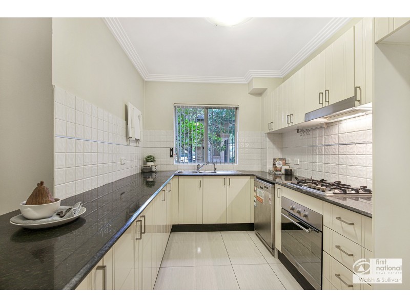 1/2 Conie Ave, Baulkham Hills NSW 2153