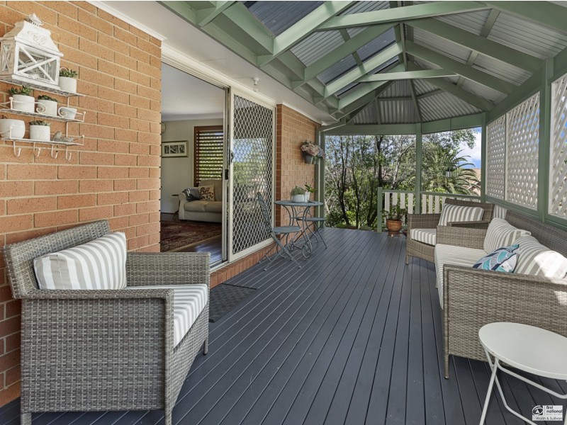 17 Myrtle Grove, Bella Vista NSW 2153