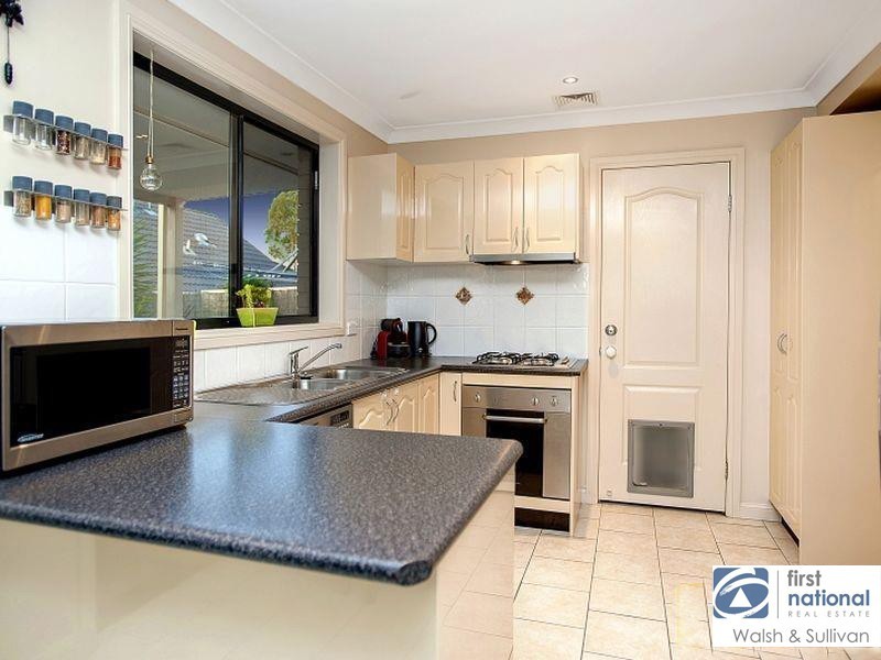8/14-16 Kenneth Avenue, Baulkham Hills NSW 2153