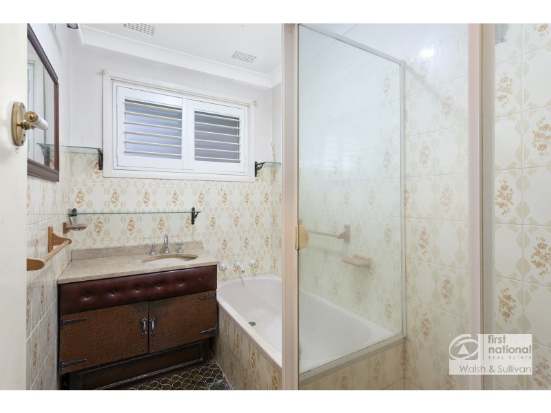 4 Hollier Place, Baulkham Hills NSW 2153