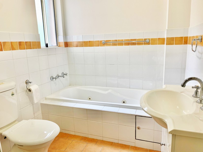 9/392-402 Windsor Road, Baulkham Hills NSW 2153