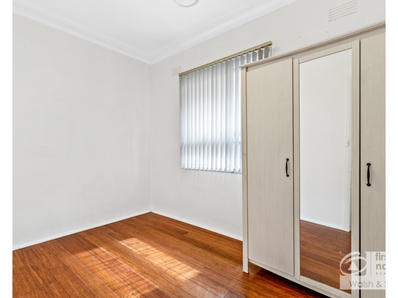 37 Cotswold Street, Westmead NSW 2145