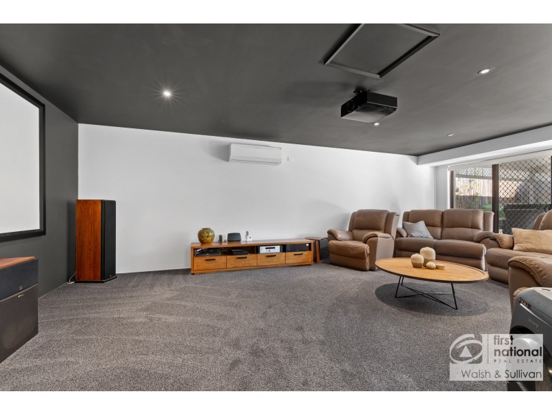 165 Caroline Chisholm Drive, Winston Hills NSW 2153