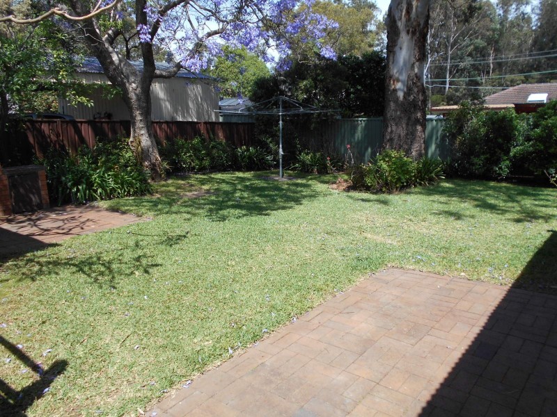 15 Peter Parade, Old Toongabbie NSW 2146