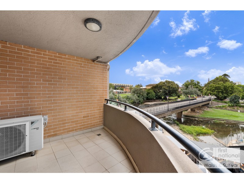 8/101 Marsden Street, Parramatta NSW 2150