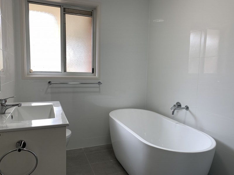 8/10-12 Kenneth Avenue, Baulkham Hills NSW 2153