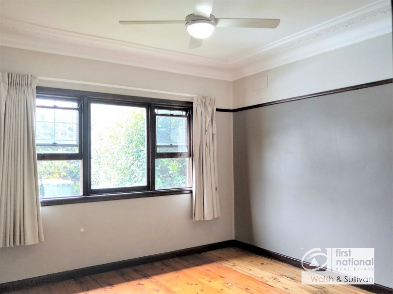 29 Glenn Avenue, Northmead NSW 2152