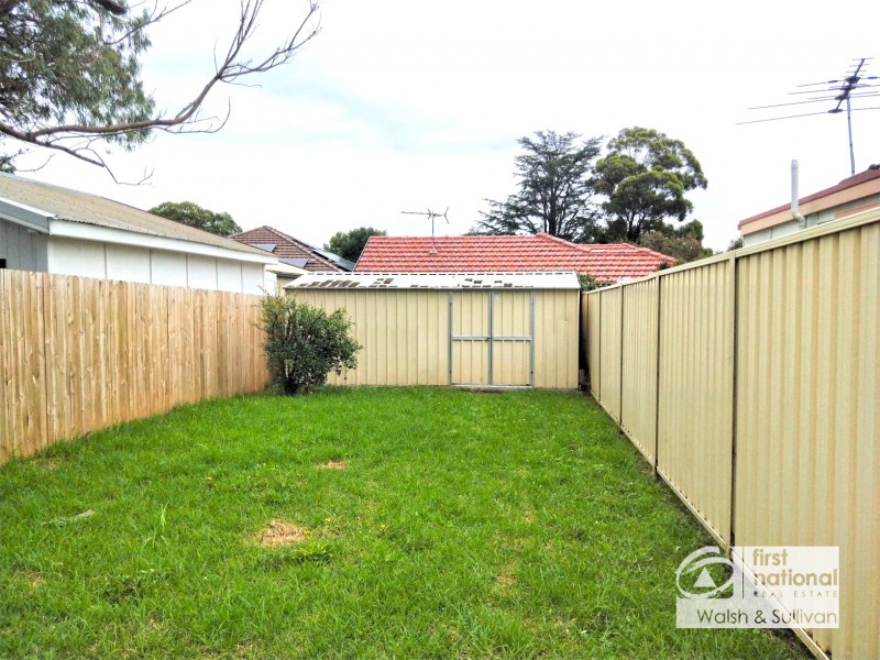 29 Glenn Avenue, Northmead NSW 2152