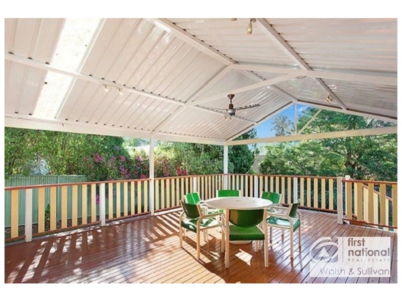 58 Fishburn Cres, Castle Hill NSW 2154