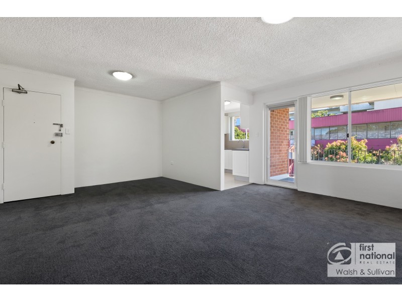 12/30 Queens Rd, Westmead NSW 2145