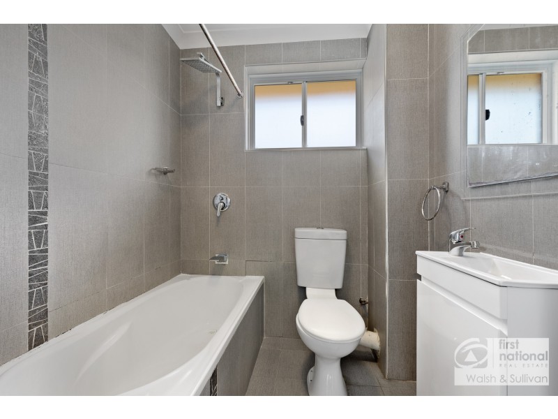 12/30 Queens Rd, Westmead NSW 2145