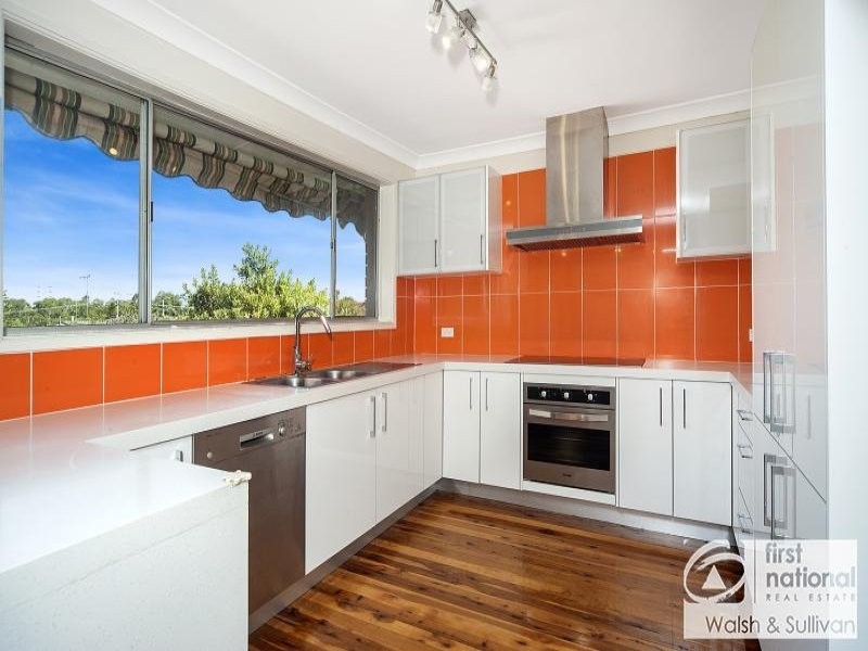 7 McMillan Avenue, Winston Hills NSW 2153