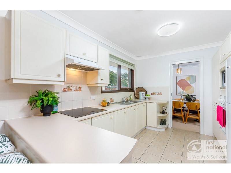 4 Bombardiere Place, Baulkham Hills NSW 2153