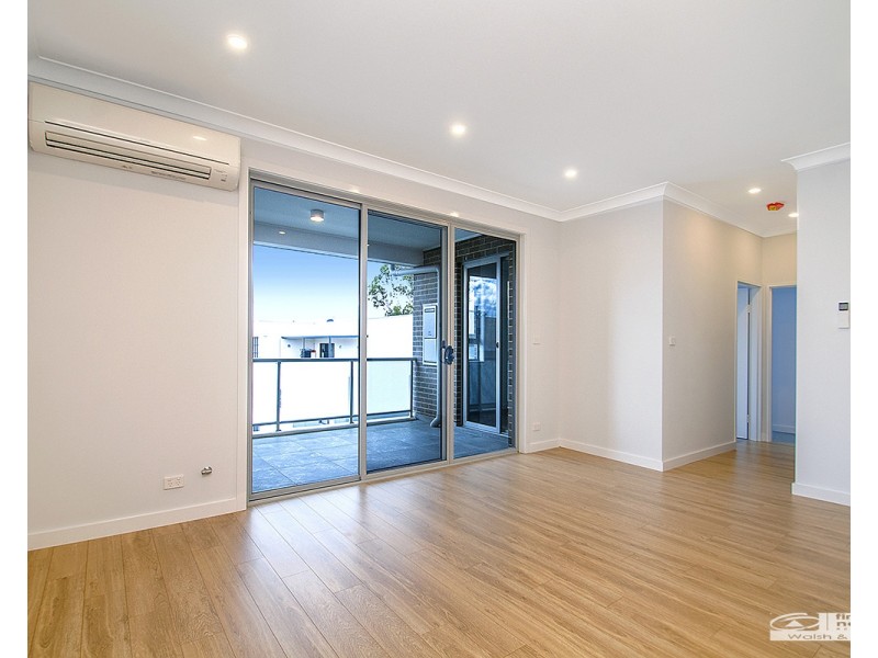 303/14-16 Murray, Northmead NSW 2152