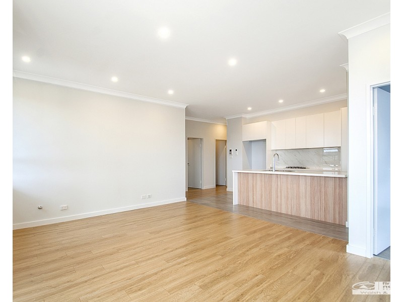 302/14-16 Murray Street, Northmead NSW 2152