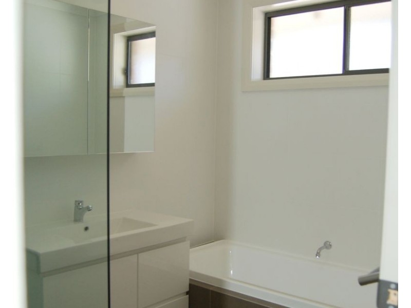 2 Lothian Street, Winston Hills NSW 2153