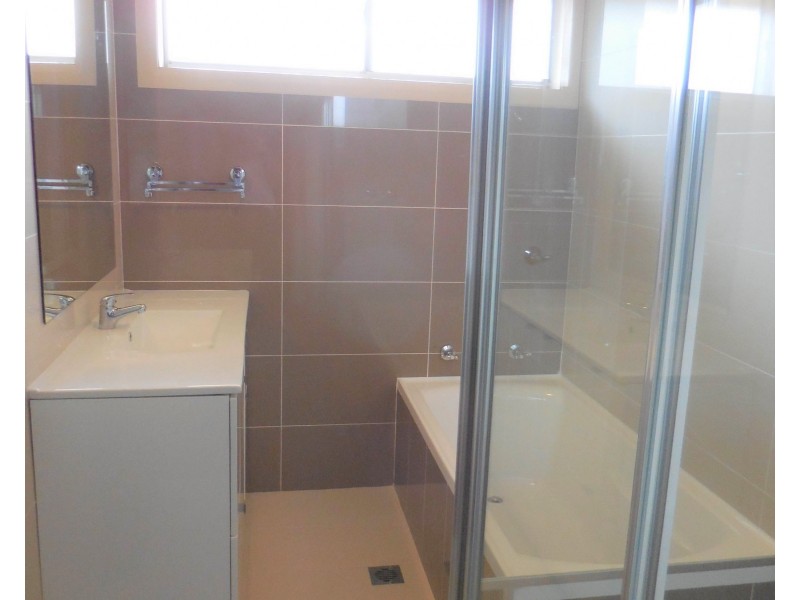 4 Gibbon Road, Winston Hills NSW 2153