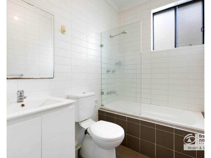 18/30-32 Lydbrook Street, Westmead NSW 2145