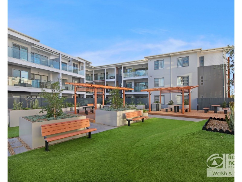 102/192 Caroline Chisholm Drive, Winston Hills NSW 2153