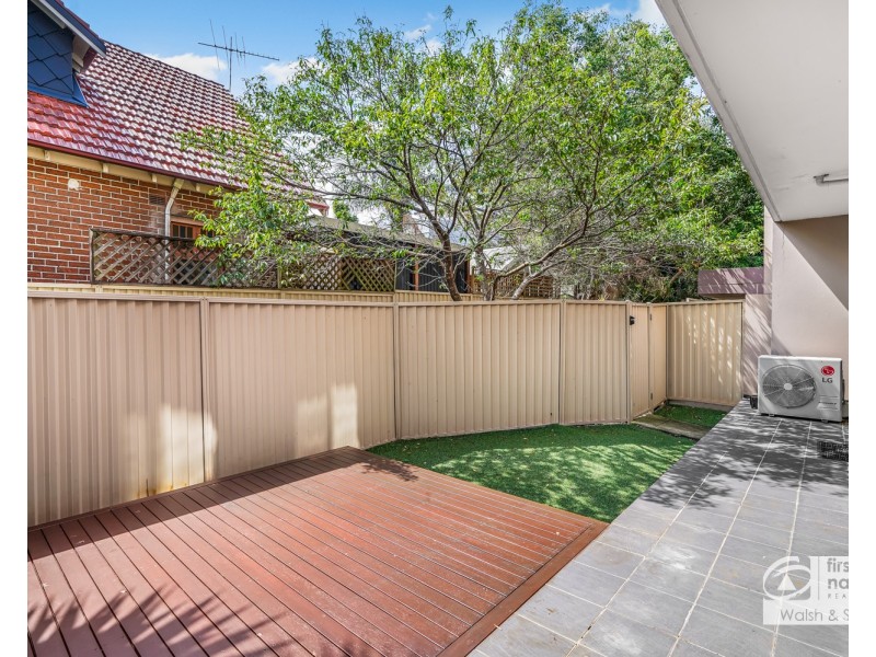 2/20 Redbank Road, Northmead NSW 2152