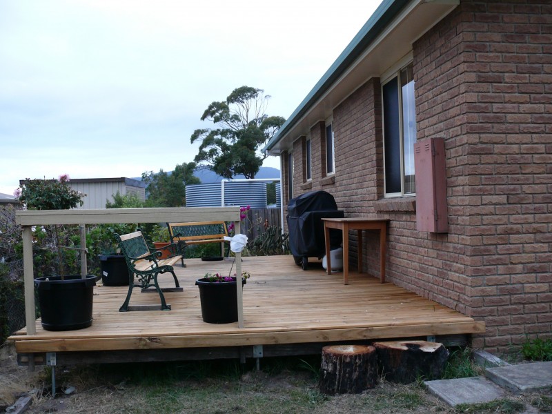 White Beach TAS 7184