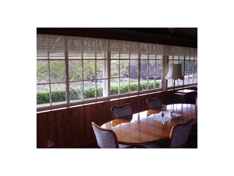 1 Table Cape Rd, Wynyard TAS 7325