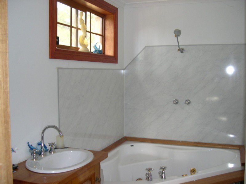 191 Christmas Hill Rd, Deloraine TAS 7304